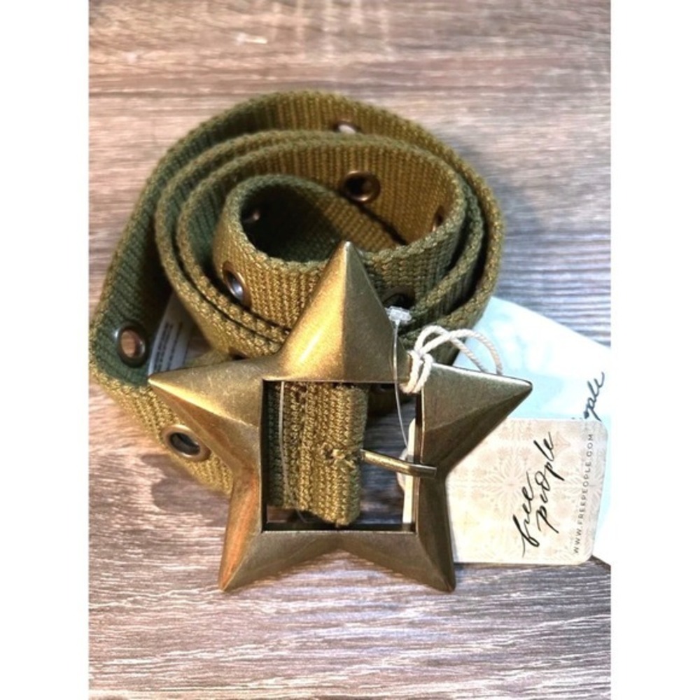 Free People Zoa Star Buckle Hip Belt color Weeping Willow Women S/M NWT